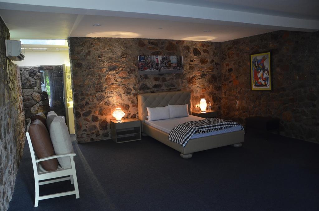 Aravli Vista Hotel Gurgaon Bilik gambar