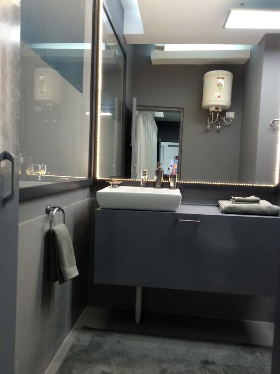 Aravli Vista Hotel Gurgaon Luaran gambar